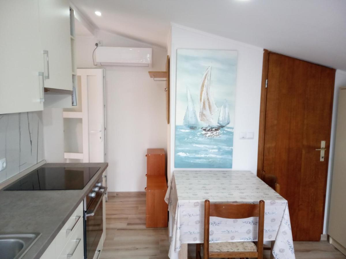 Apartmani Danijela Lopar Luaran gambar