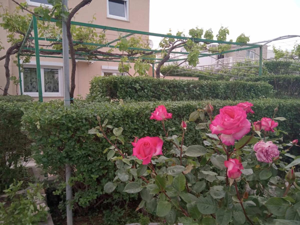 Apartmani Danijela Lopar Luaran gambar