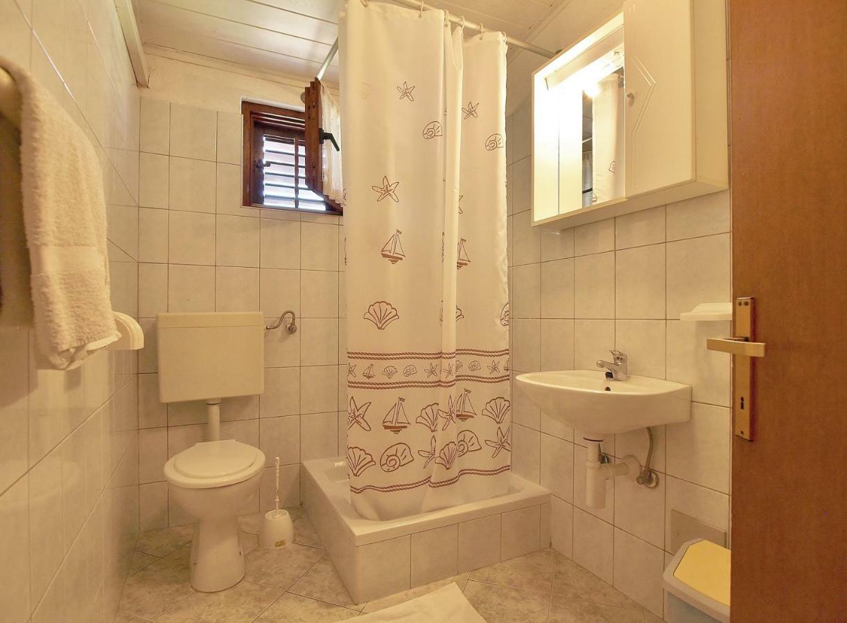 Apartmani Danijela Lopar Luaran gambar