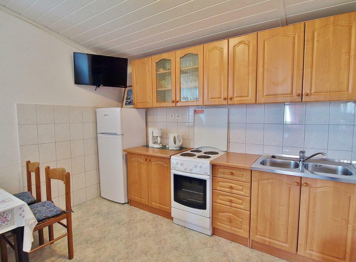 Apartmani Danijela Lopar Luaran gambar